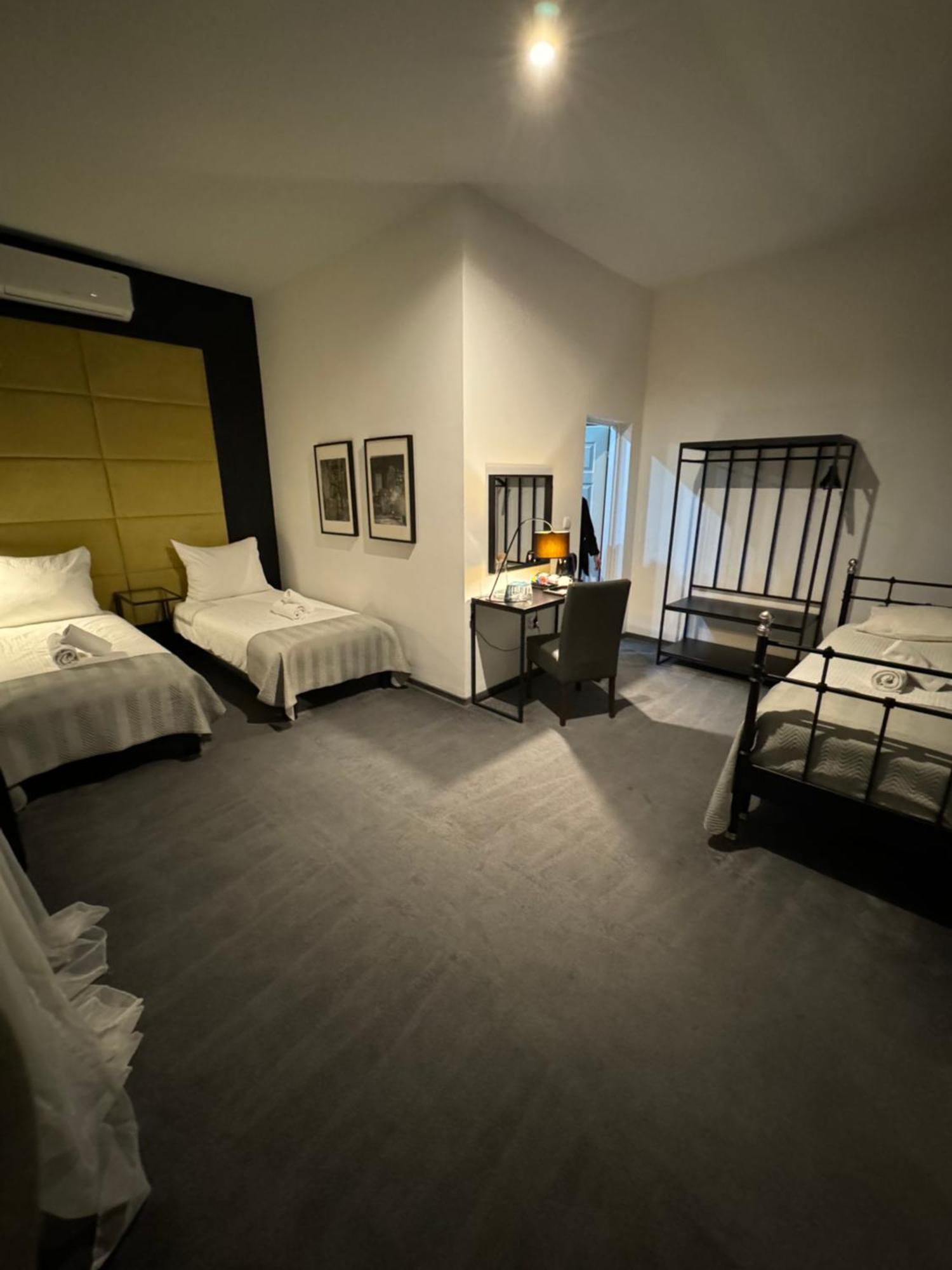 Aparthotel&Restaurant Rezydencja Limba Namysłów Bagian luar foto